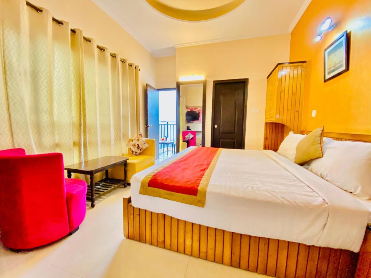 Hotel Aachman Regency Simlá Kültér fotó