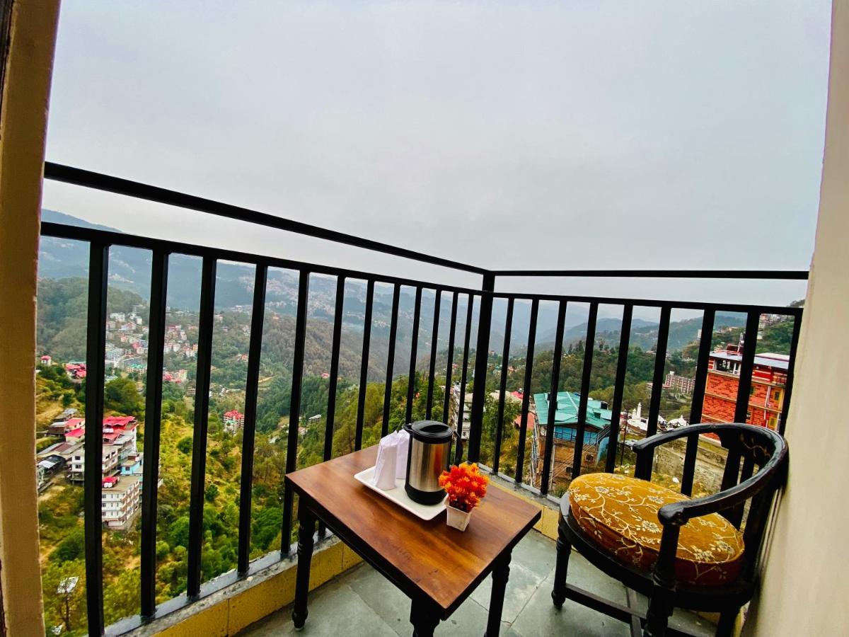 Hotel Aachman Regency Simlá Kültér fotó