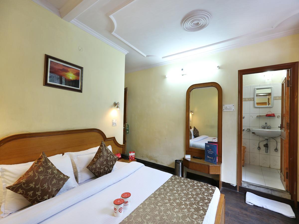 Hotel Aachman Regency Simlá Kültér fotó