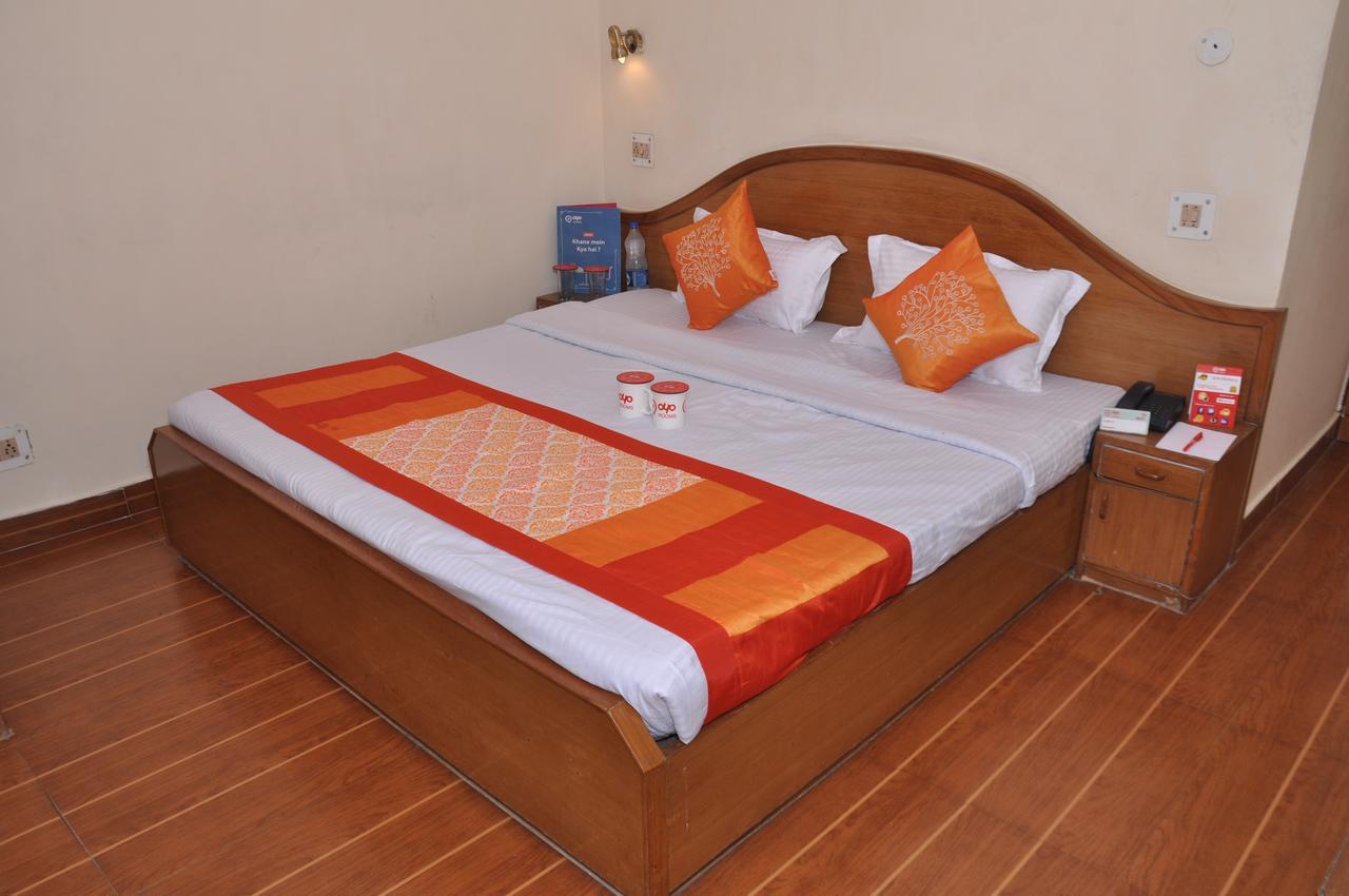Hotel Aachman Regency Simlá Kültér fotó